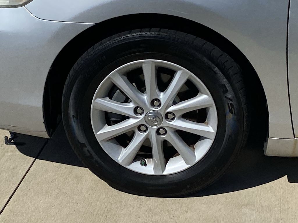 Thumbnail: 2010 Toyota Camry - 8