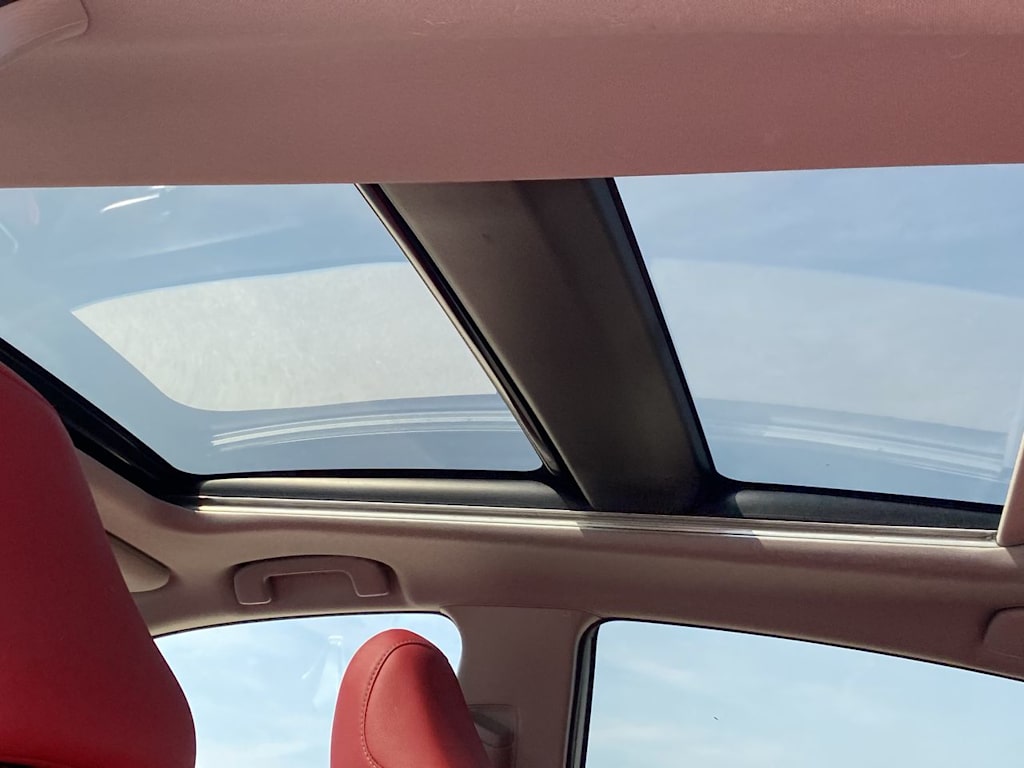 Thumbnail: 2018 Toyota Camry - 25