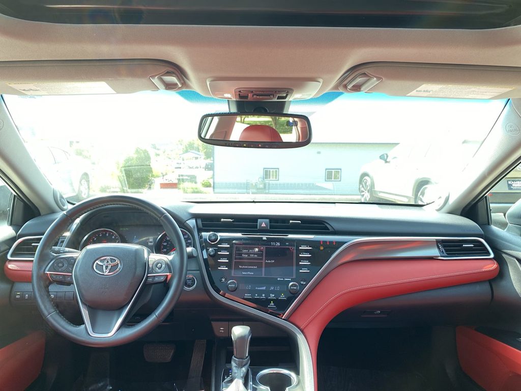 Thumbnail: 2018 Toyota Camry - 9