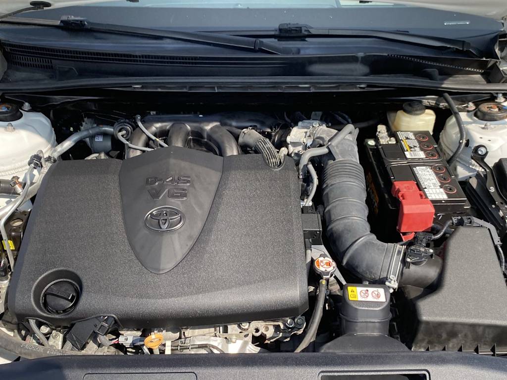 Thumbnail: 2018 Toyota Camry - 8