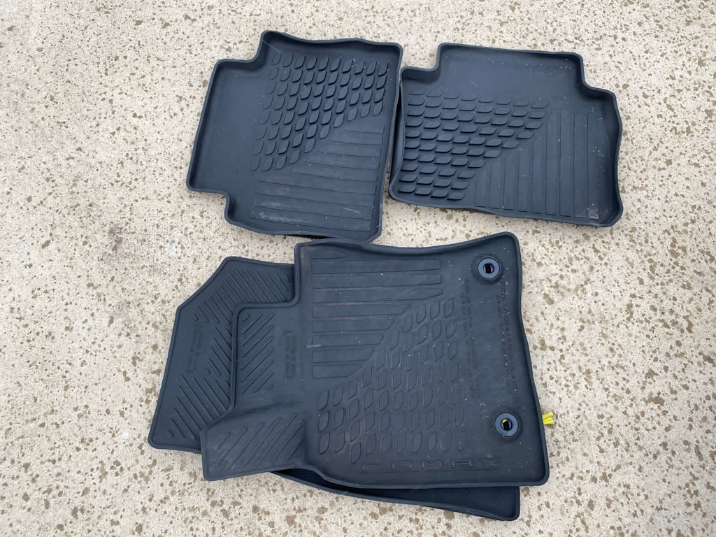 Thumbnail: 2022 Toyota Camry - 28