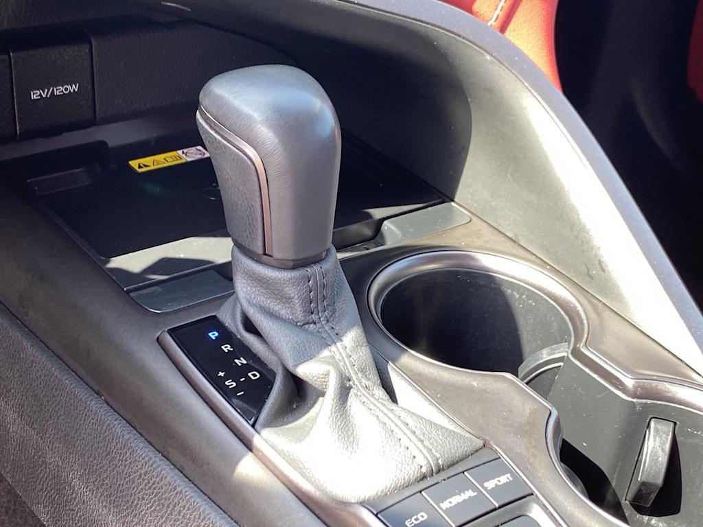 Thumbnail: 2023 Toyota Camry - 15