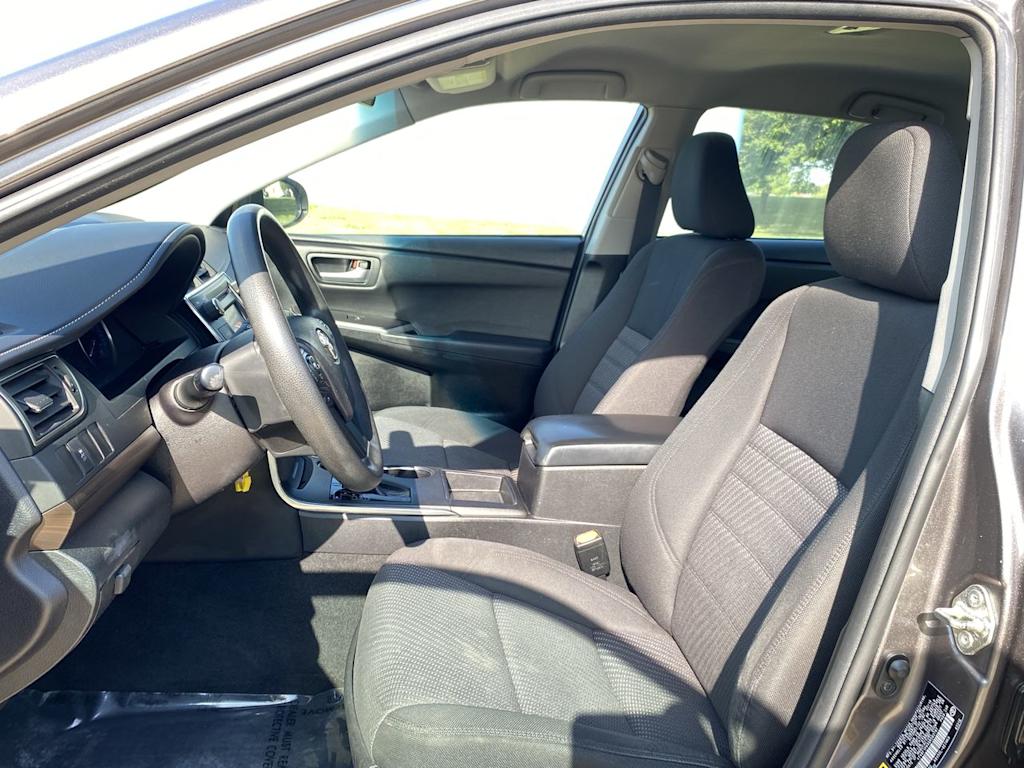 Thumbnail: 2016 Toyota Camry - 8