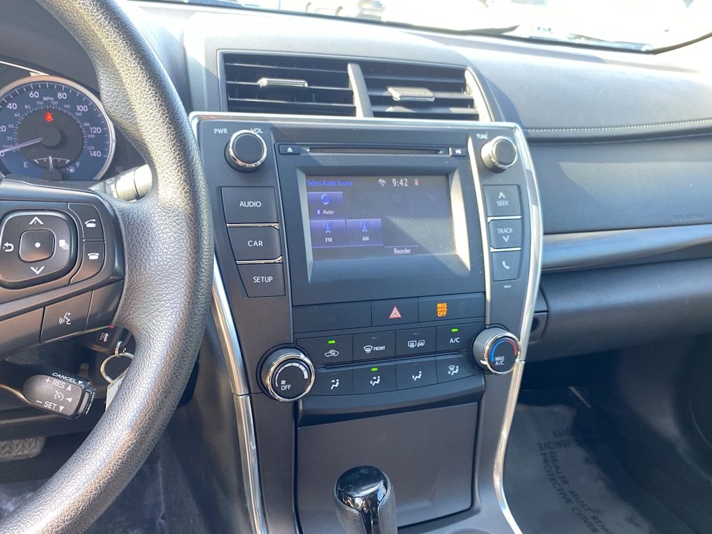 Thumbnail: 2016 Toyota Camry - 12