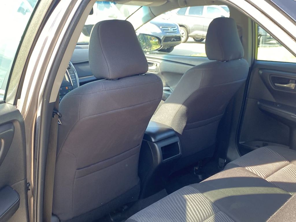 Thumbnail: 2016 Toyota Camry - 10