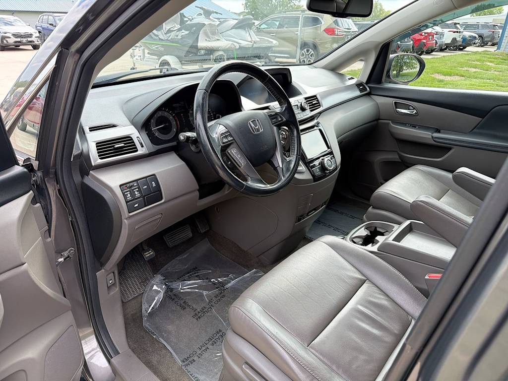 Thumbnail: 2014 Honda Odyssey - 2