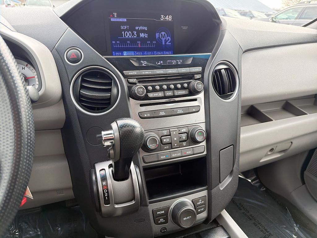 Thumbnail: 2015 Honda Pilot - 13