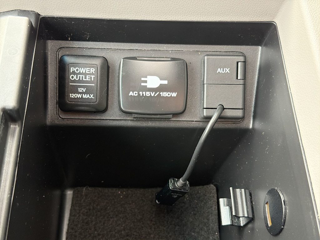 Thumbnail: 2015 Honda Pilot - 30