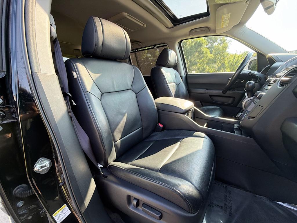Thumbnail: 2013 Honda Pilot - 10