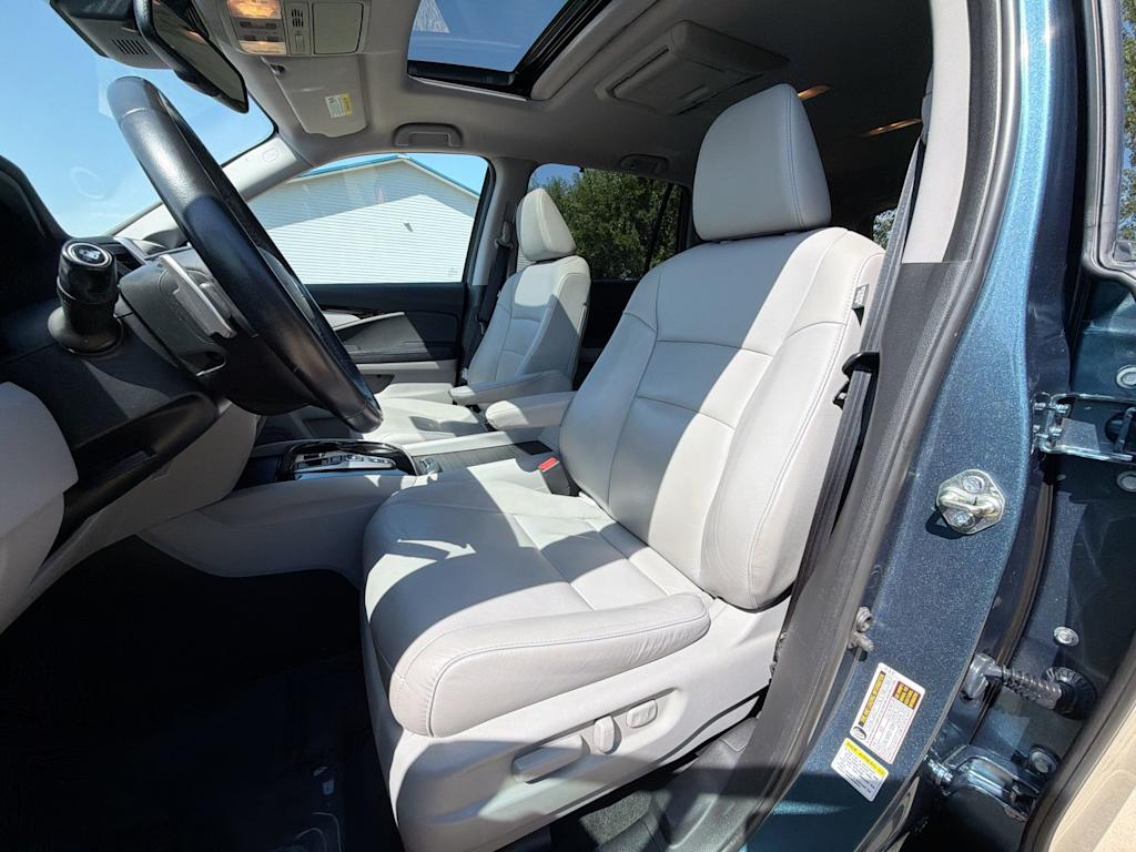 Thumbnail: 2016 Honda Pilot - 10