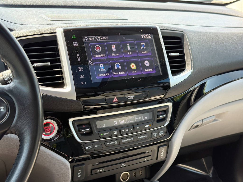 Thumbnail: 2016 Honda Pilot - 14