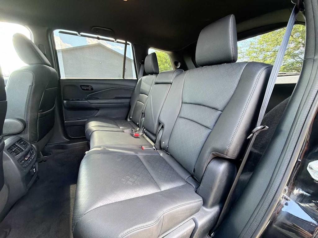 Thumbnail: 2023 Honda Passport - 25