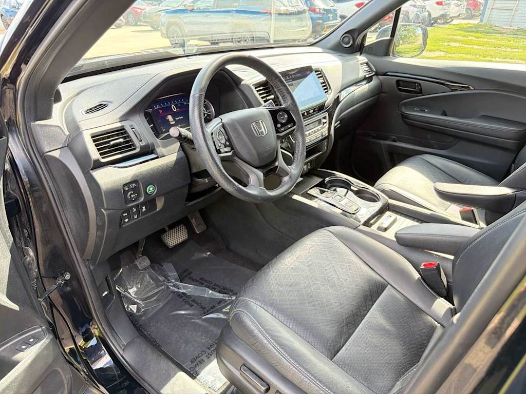 Thumbnail: 2023 Honda Passport - 2