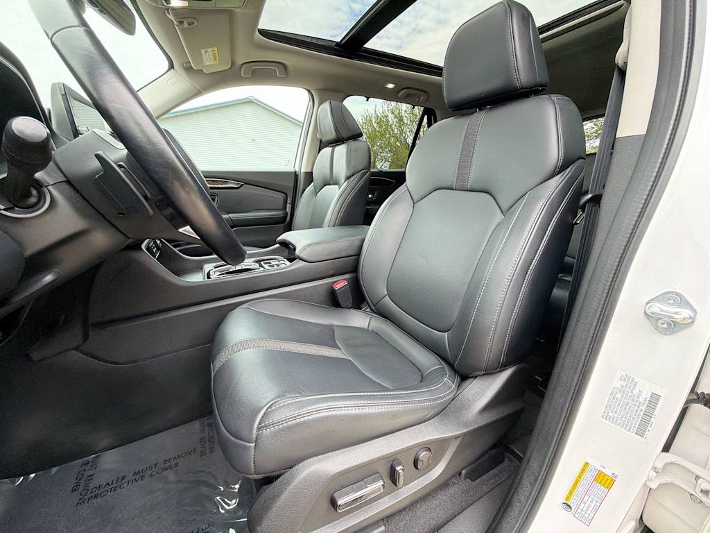 Thumbnail: 2023 Honda Pilot - 10