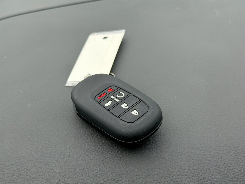 Thumbnail: 2023 Honda Pilot - 18