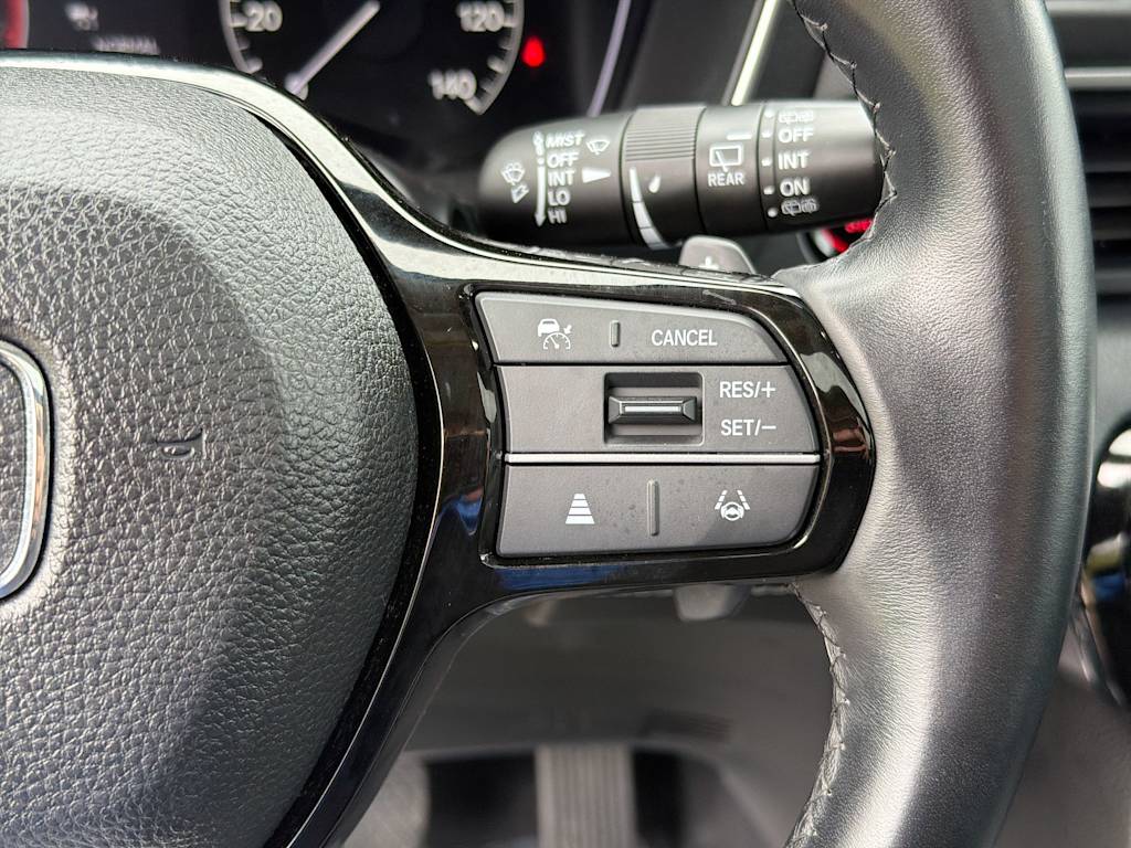 Thumbnail: 2023 Honda Pilot - 28