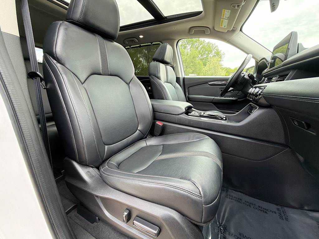 Thumbnail: 2023 Honda Pilot - 11