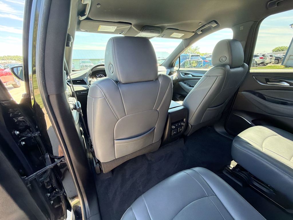 Thumbnail: 2022 Buick Enclave - 12