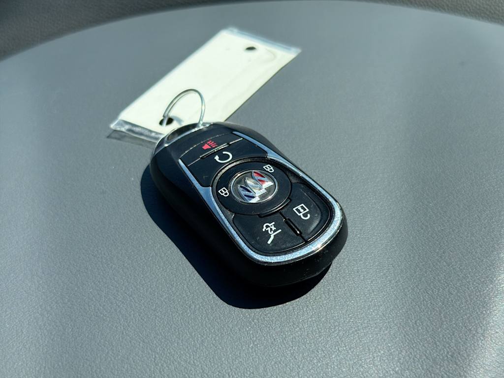 Thumbnail: 2022 Buick Enclave - 17