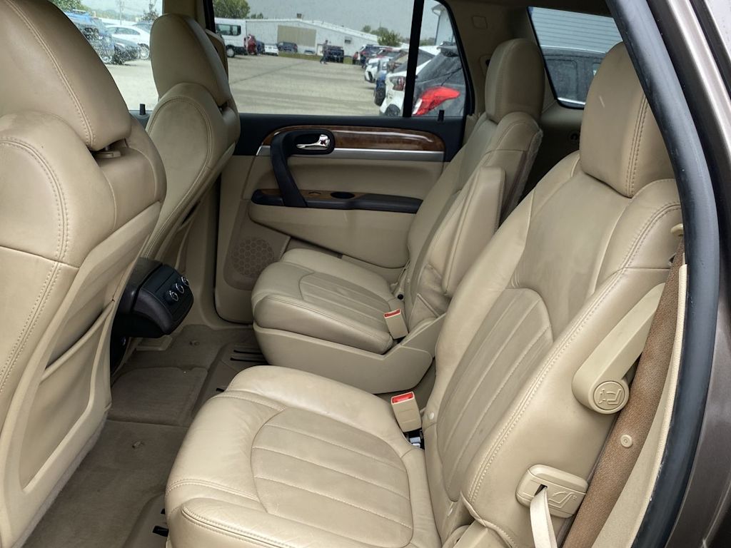 Thumbnail: 2011 Buick Enclave - 27