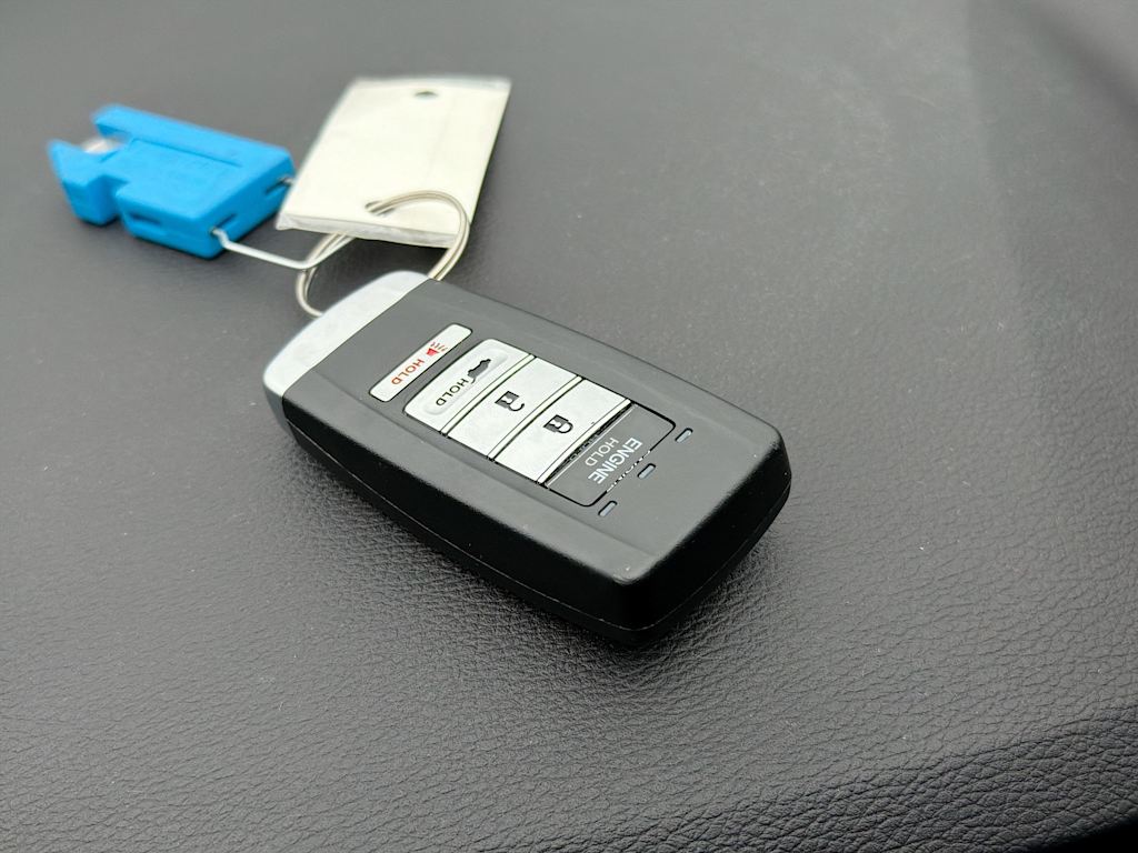 Thumbnail: 2020 Acura MDX - 17