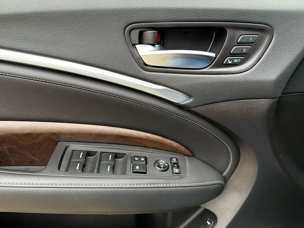 Thumbnail: 2020 Acura MDX - 22