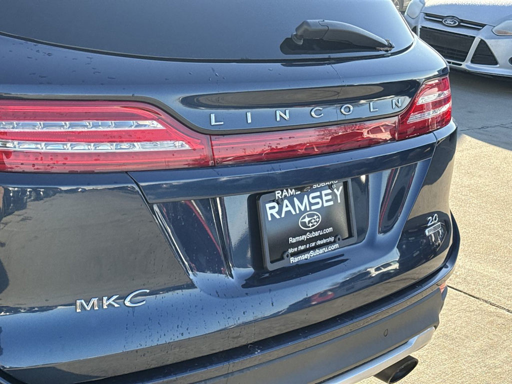 Thumbnail: 2015 Lincoln MKC - 22