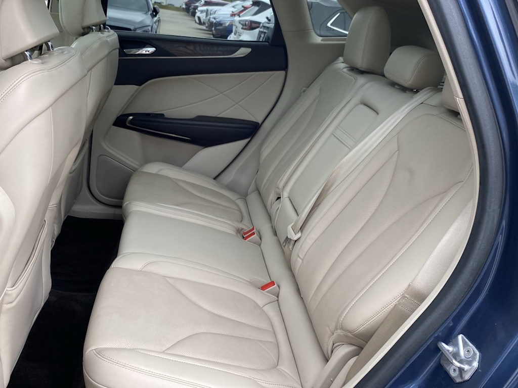 Thumbnail: 2018 Lincoln MKC - 26