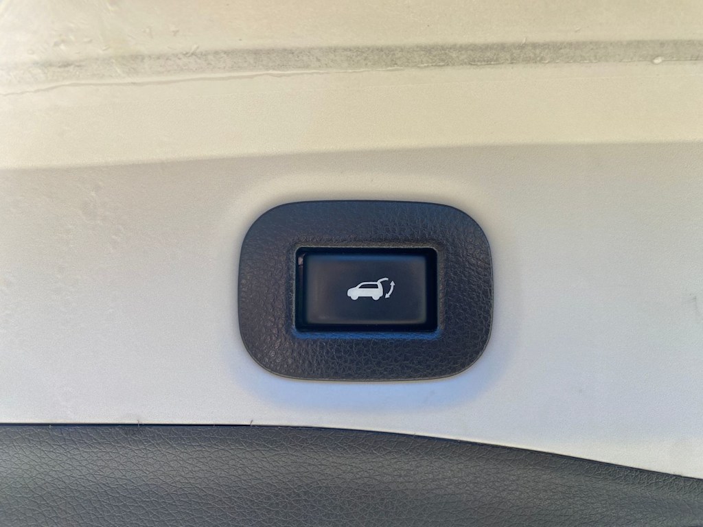 Thumbnail: 2016 Nissan Rogue - 27