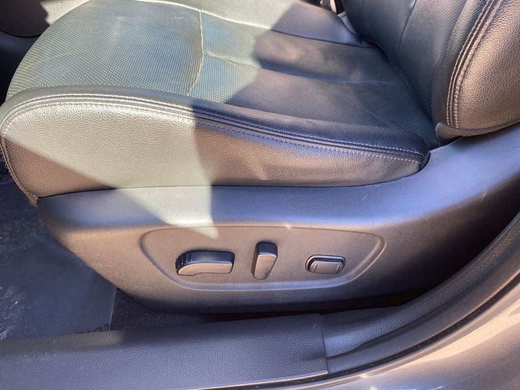 Thumbnail: 2016 Nissan Rogue - 24