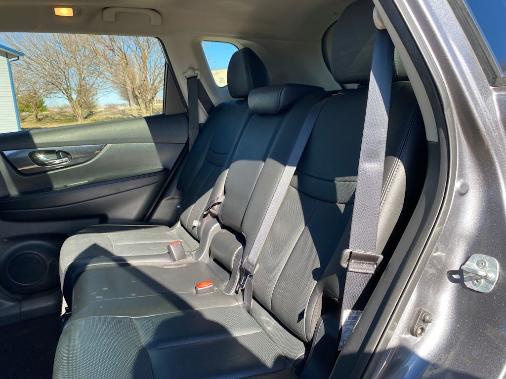 Thumbnail: 2016 Nissan Rogue - 12