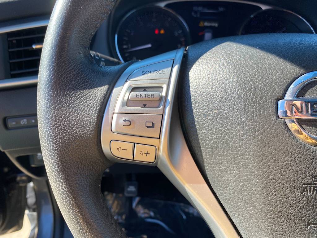 Thumbnail: 2016 Nissan Rogue - 28