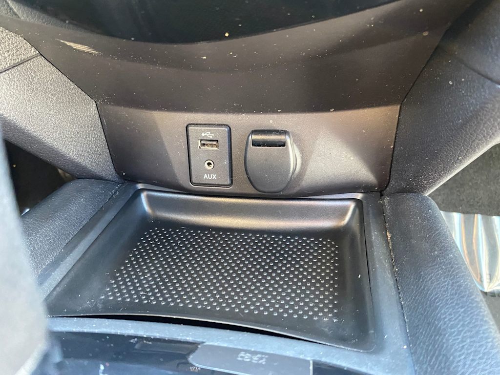 Thumbnail: 2016 Nissan Rogue - 33