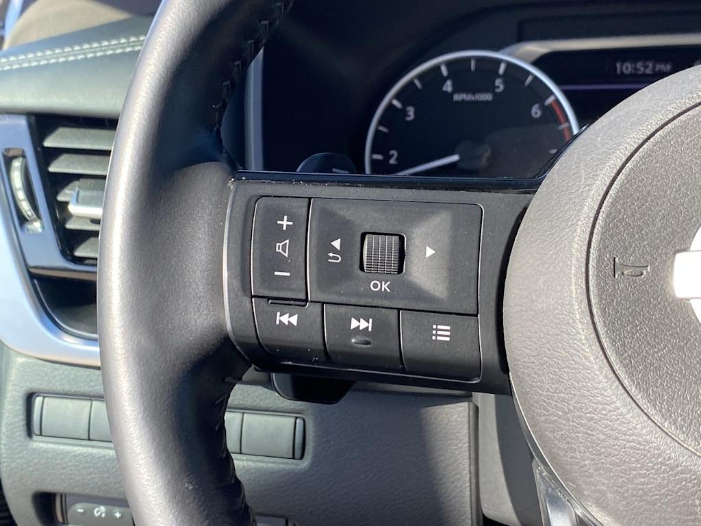 Thumbnail: 2021 Nissan Rogue - 27