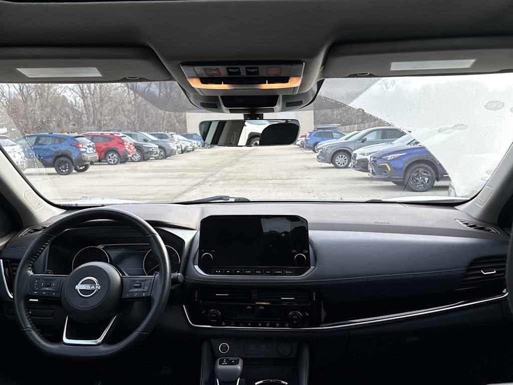 Thumbnail: 2023 Nissan Rogue - 10