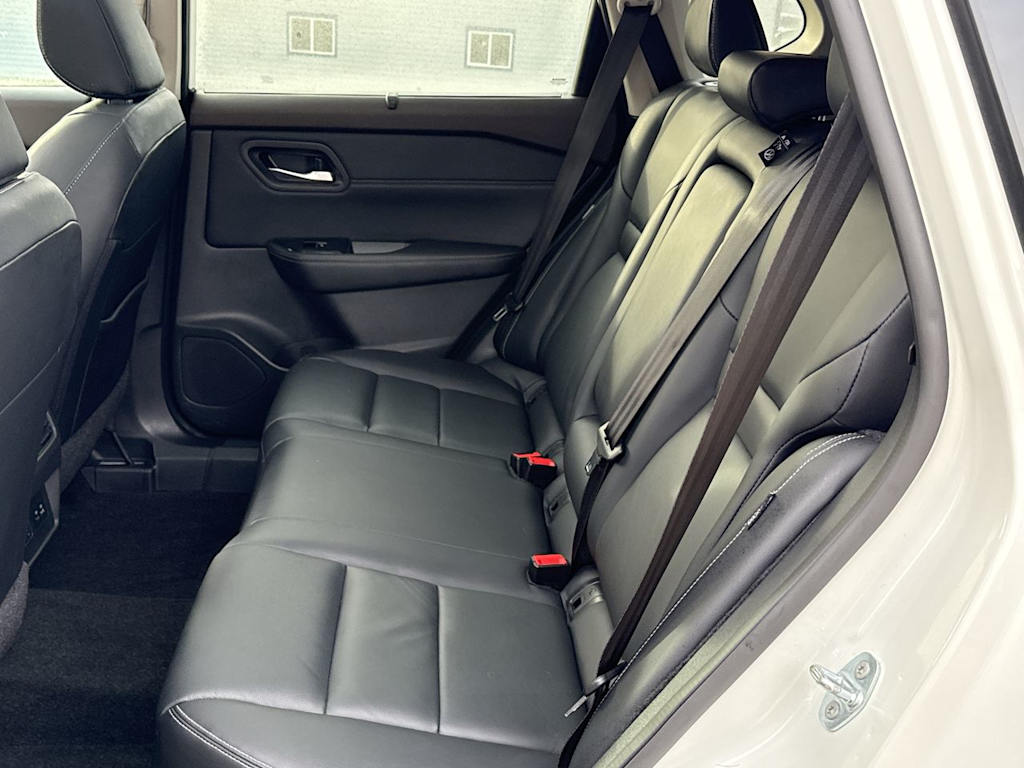 Thumbnail: 2023 Nissan Rogue - 26