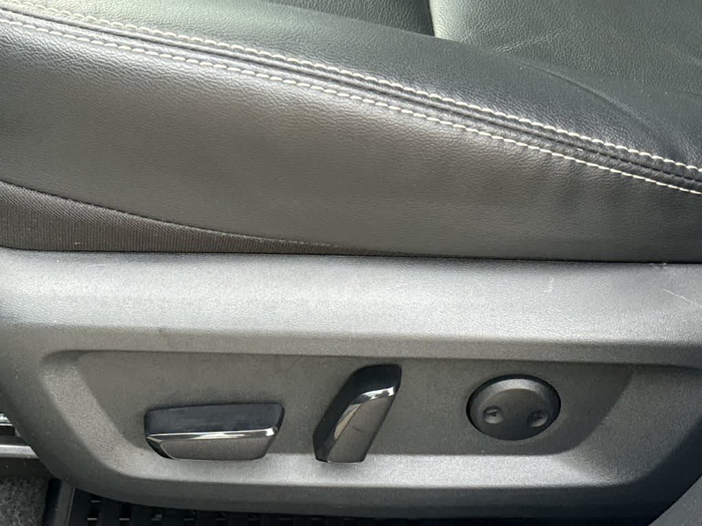 Thumbnail: 2023 Nissan Rogue - 24