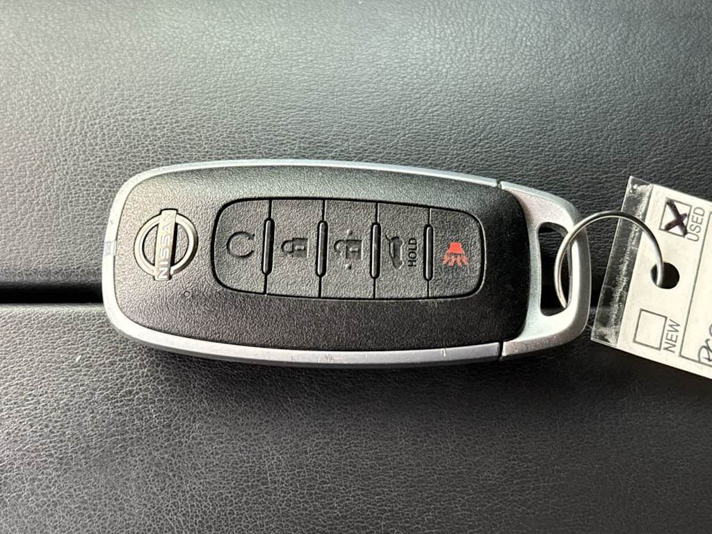 Thumbnail: 2023 Nissan Rogue - 19