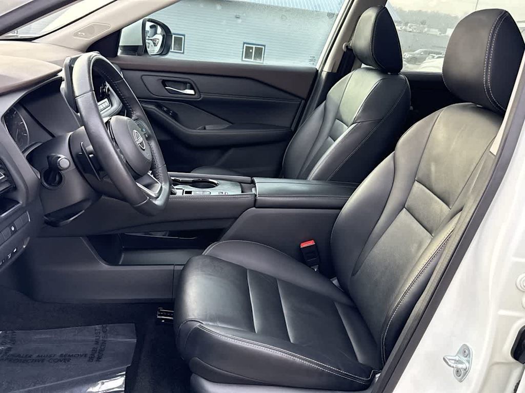 Thumbnail: 2023 Nissan Rogue - 11