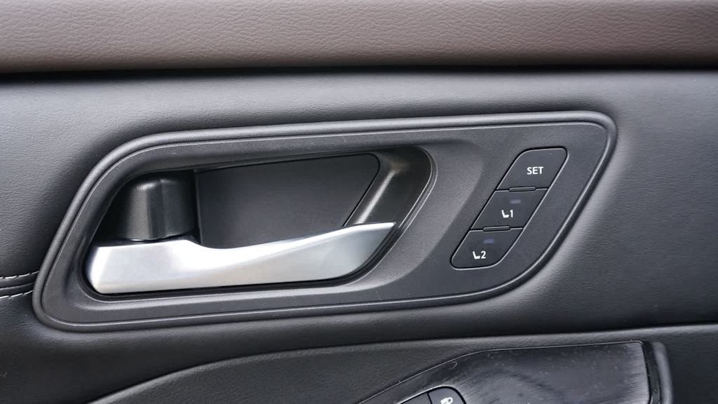 Thumbnail: 2023 Nissan Rogue - 22