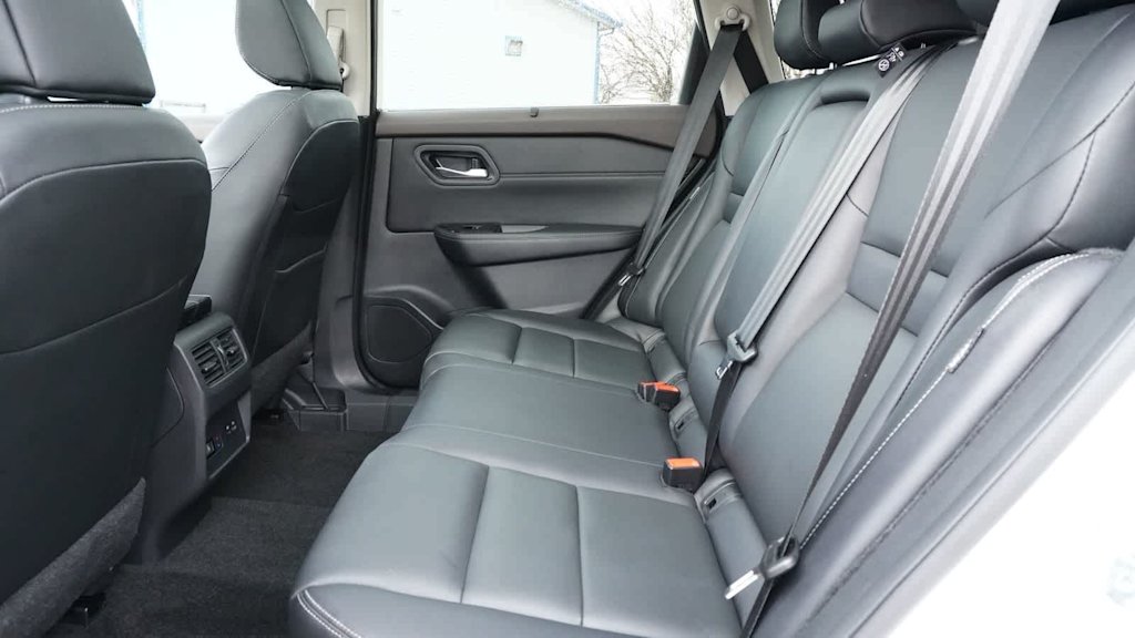 Thumbnail: 2023 Nissan Rogue - 11