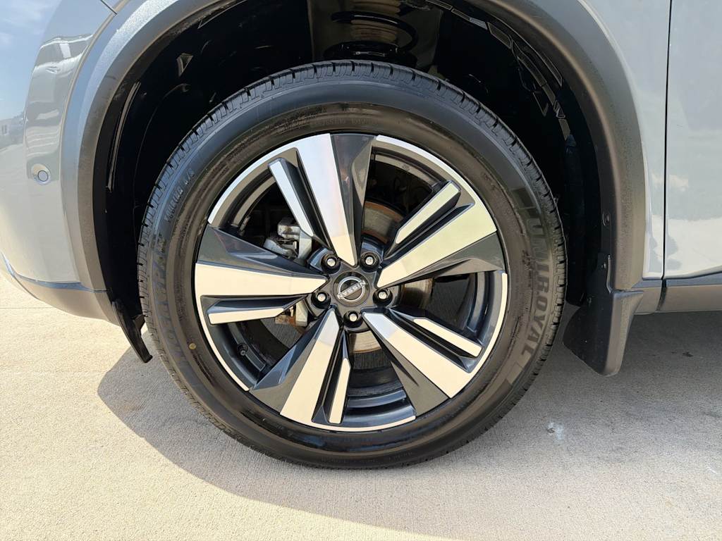 Thumbnail: 2023 Nissan Rogue - 8