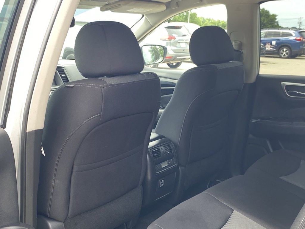 Thumbnail: 2018 Nissan Pathfinder - 12