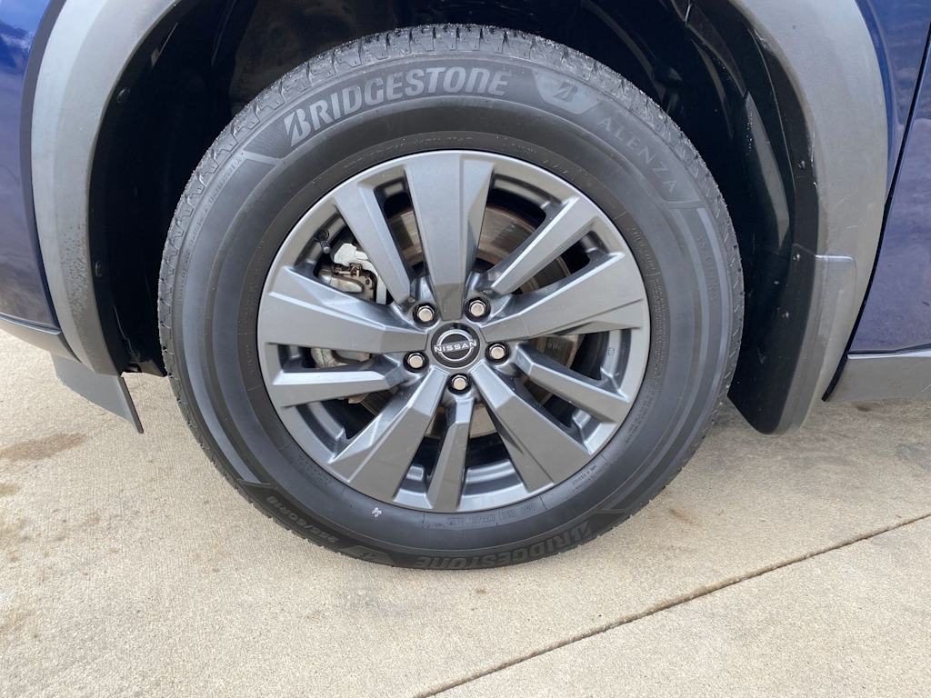 Thumbnail: 2022 Nissan Pathfinder - 7