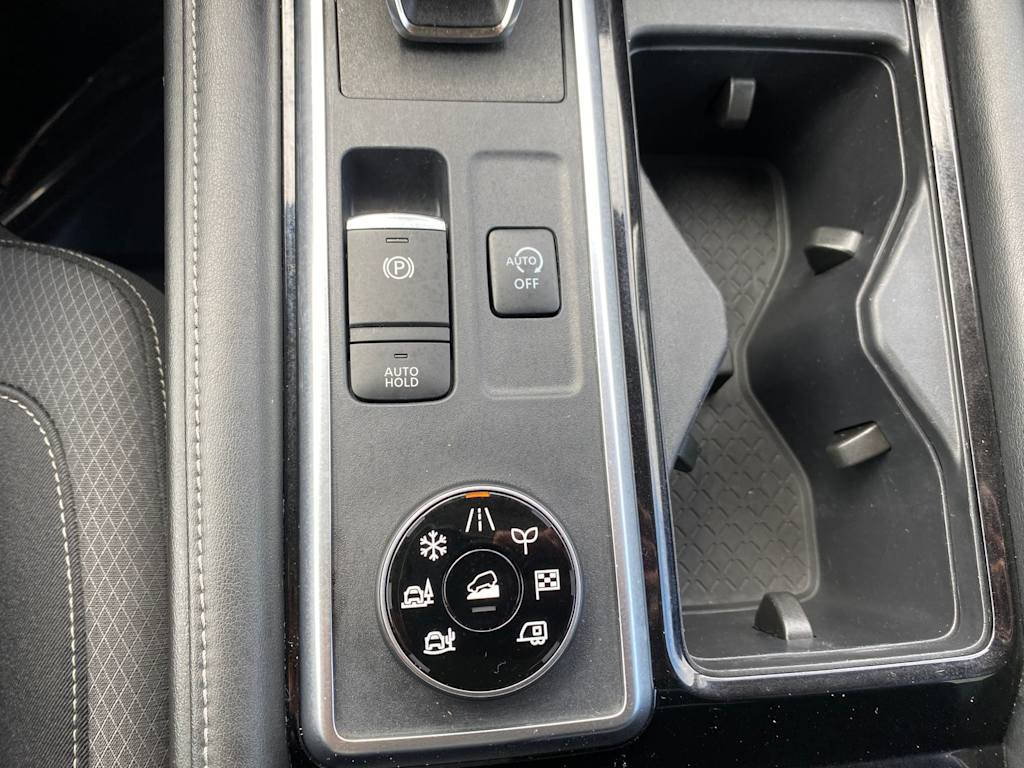 Thumbnail: 2022 Nissan Pathfinder - 37