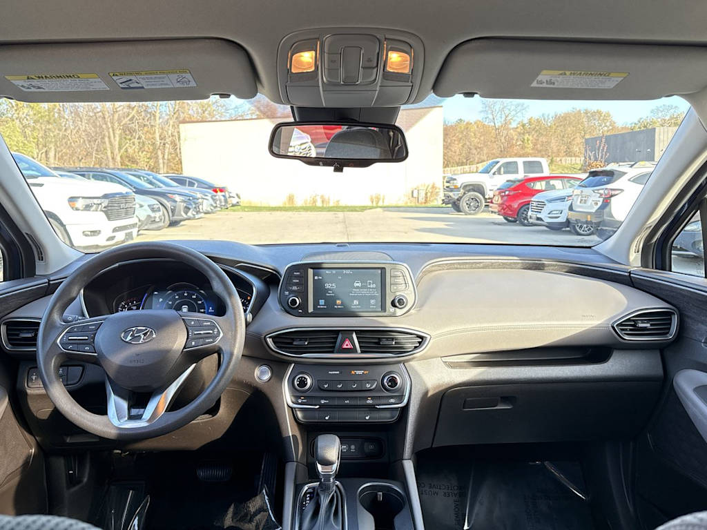 Thumbnail: 2020 Hyundai Santa Fe - 9