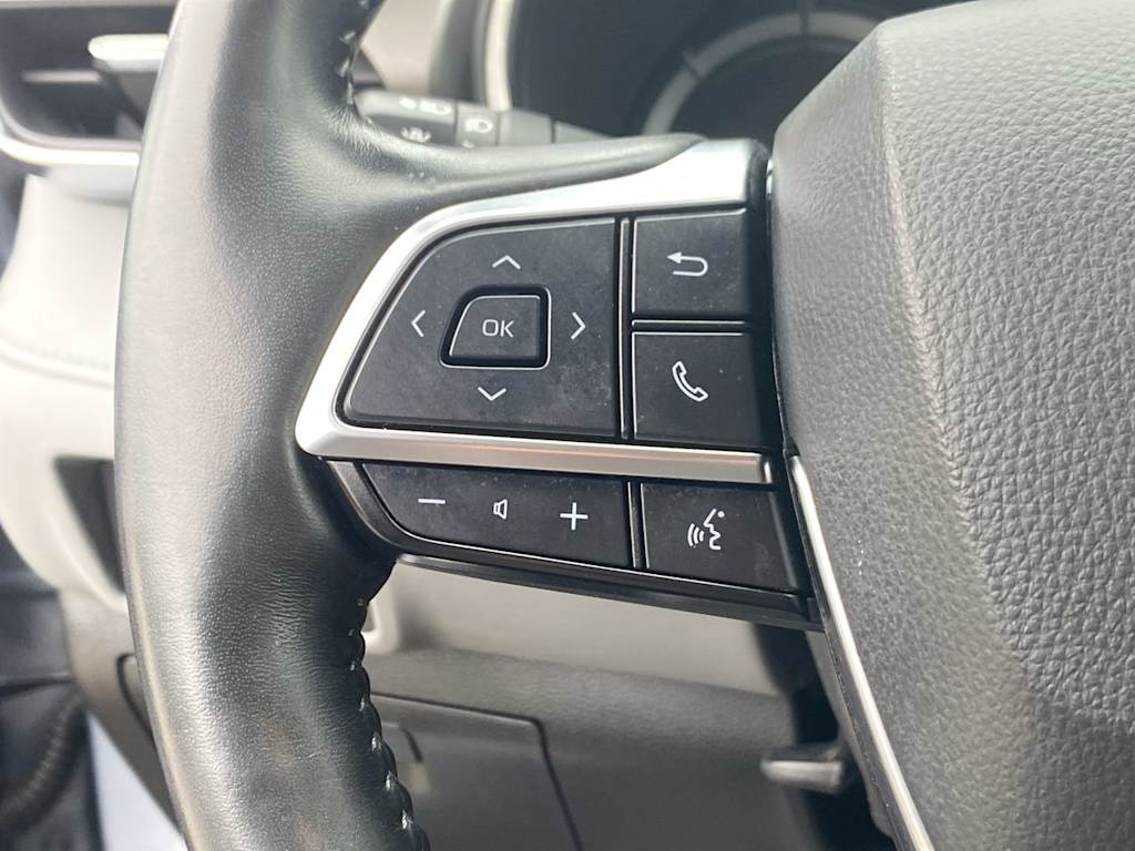 2021 Toyota Highlander Limited 28