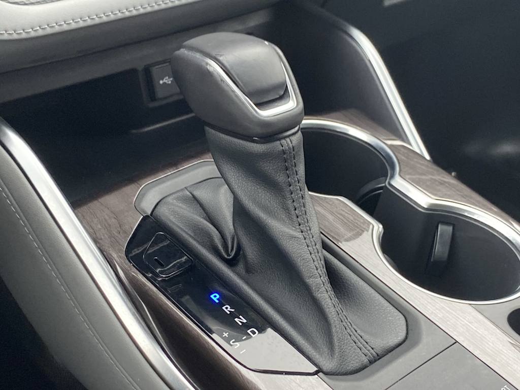 2021 Toyota Highlander Limited 16