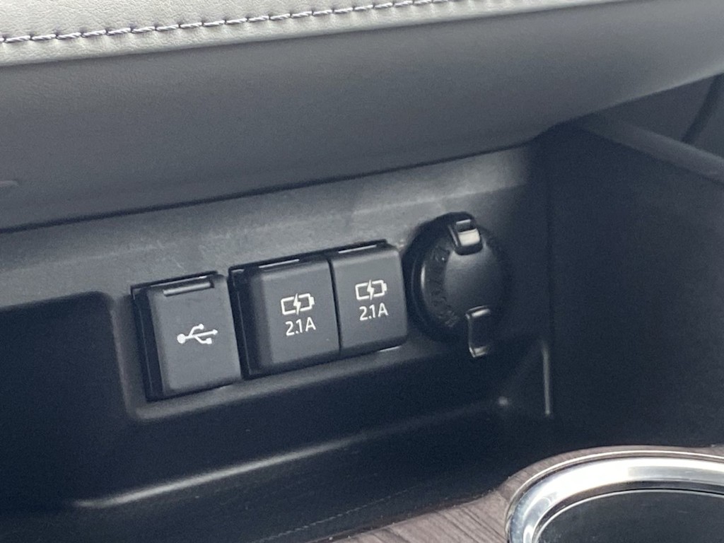 2021 Toyota Highlander Limited 34