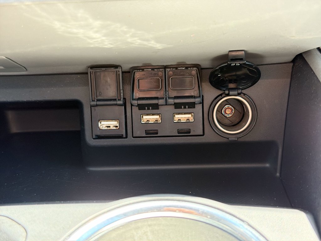 Thumbnail: 2021 Toyota Highlander - 31
